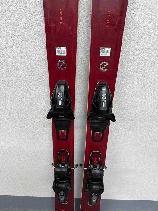schi head total joy L158cm