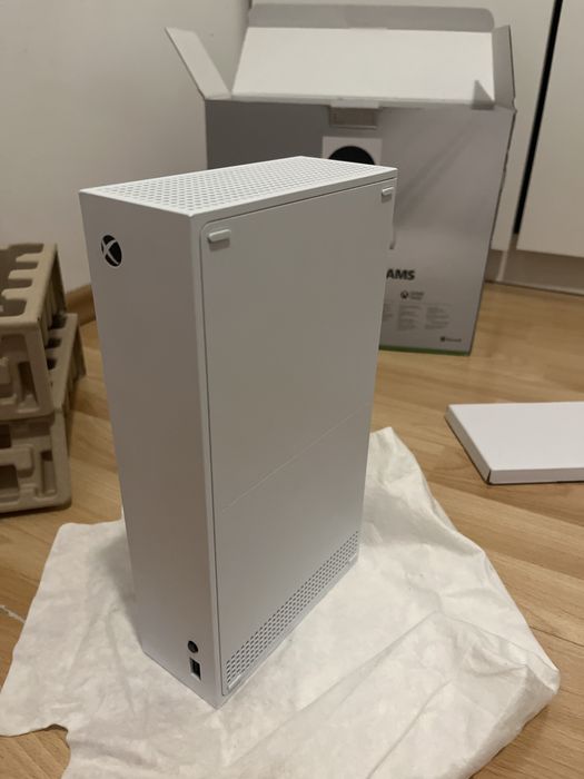 Xbox  Series S aproape nou
