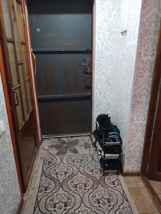 Продаётся 1 ком квартира