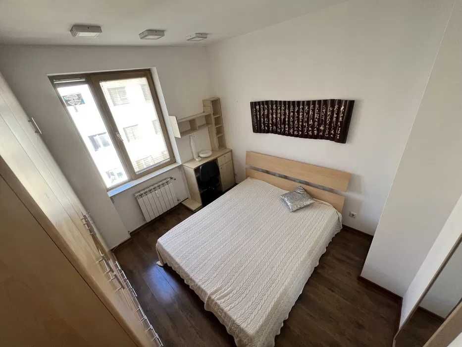 Дава се под наем Тристаен апартамент в София, Зона Б-18 - 100 кв.м за 1500 € - Снимка #3