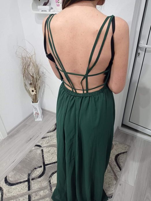 Елегантни рокли.