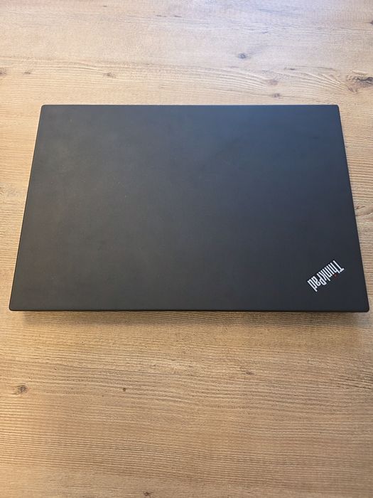 Lenovo thinkpad T490