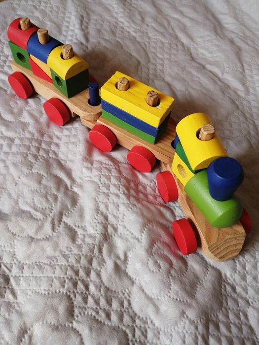 Игрушки деревянные