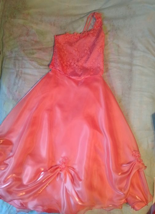 Вечернее платье для девочки