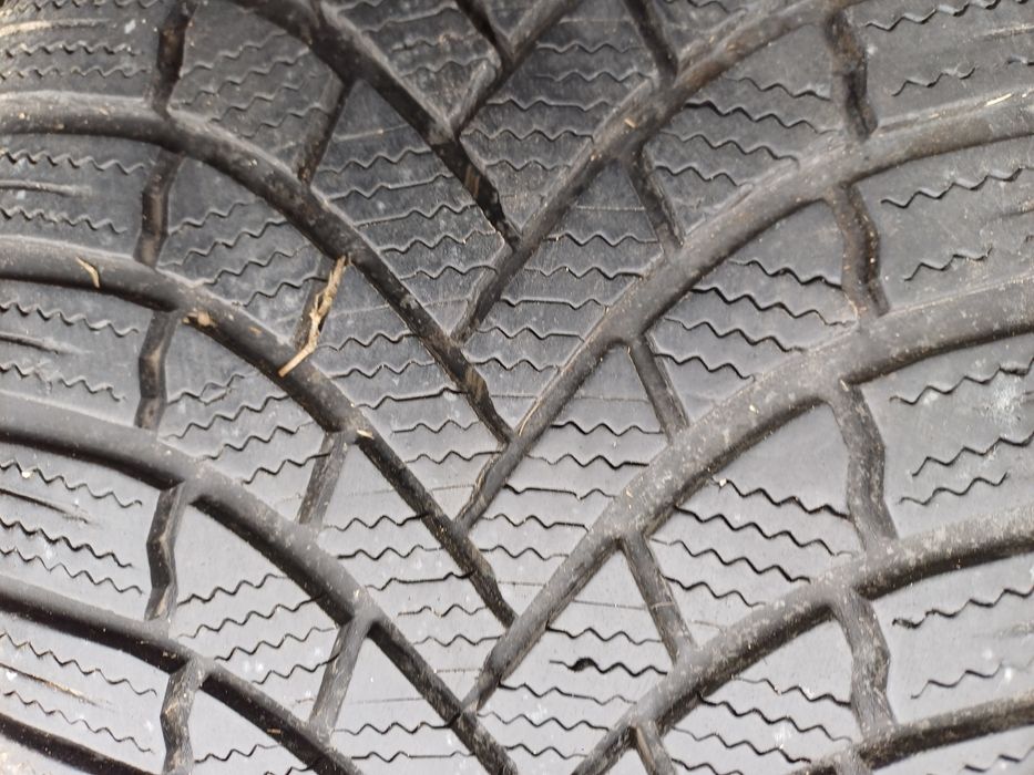 Гуми 225/40/18 Бриджстоун