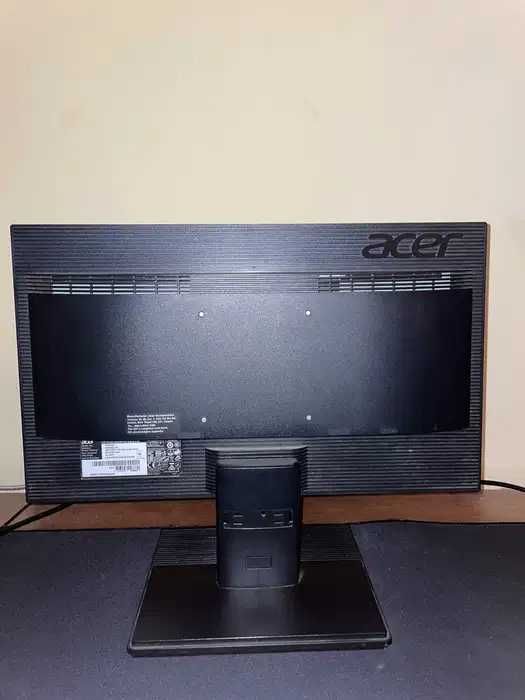 Vand Monitor LED Acer 19.5", Wide, HD, VGA, Negru, V206HQL functional