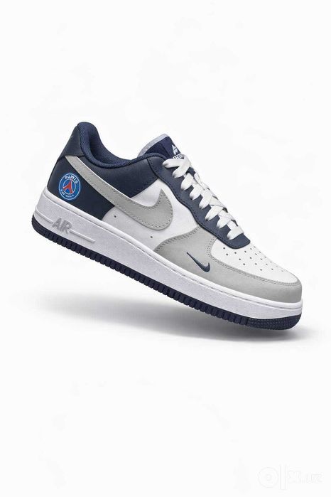Кроссовки Nike Air Force 1 Low, размеры от 36 до 45.