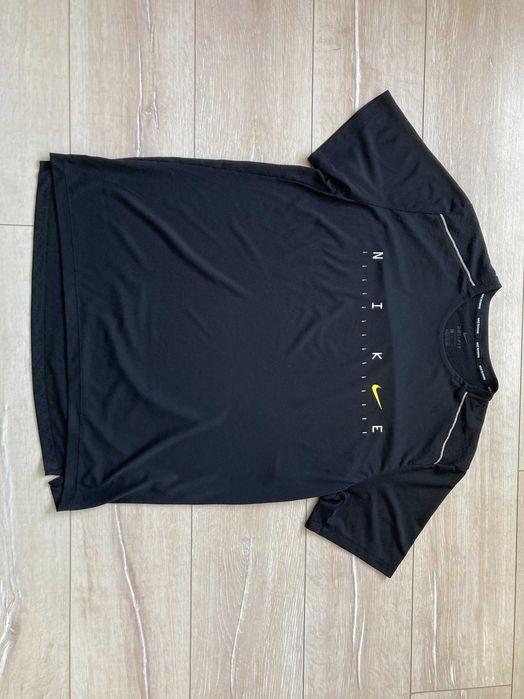 Найк Nike Miler Running Dri Fit мъжка черна тениска размер L