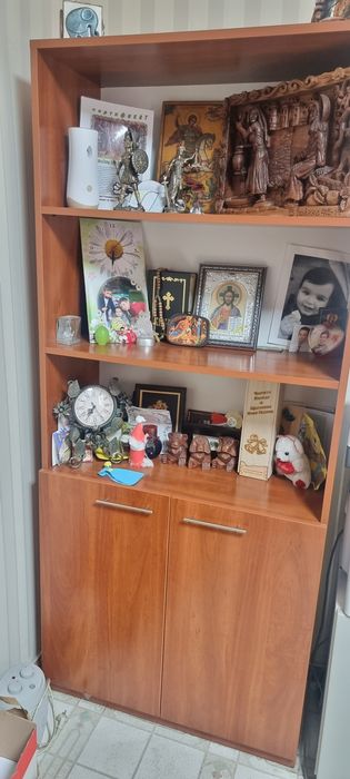 Офис обзавеждане