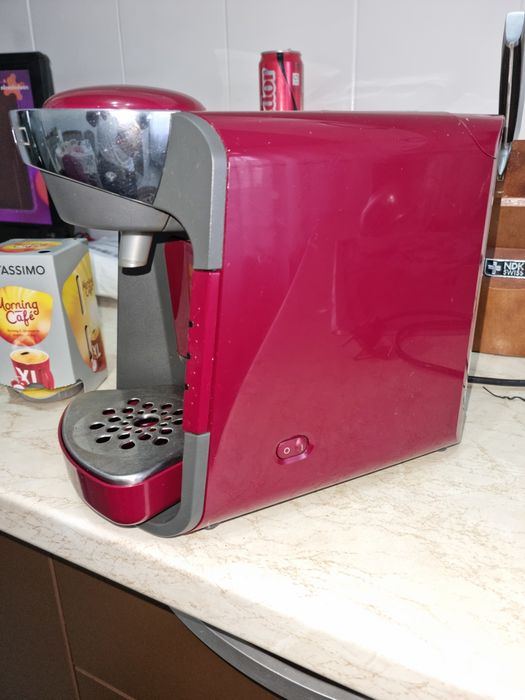 Expresor cafea cu pastile Tassimo