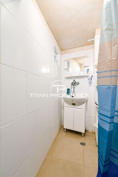 Къща за продажба в ж.к. Надежда 2