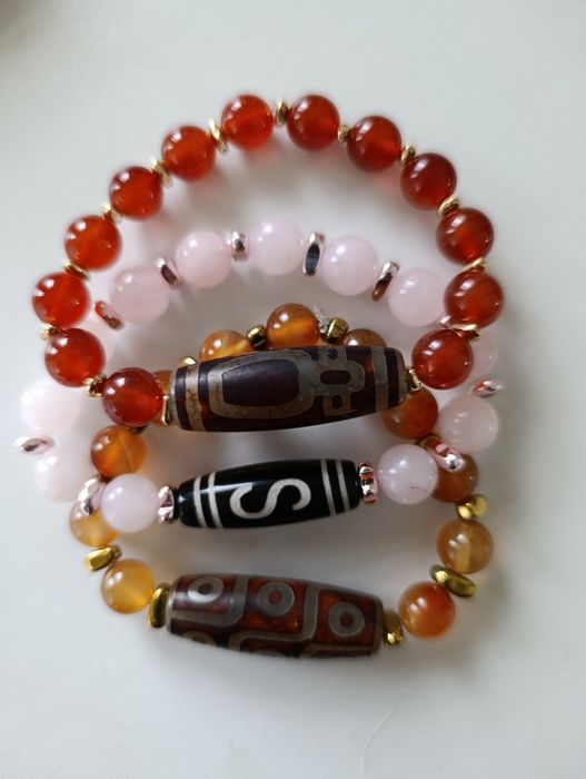 Браслет с бусиной Дзи