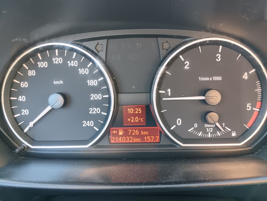 Vând BMW SERIA 1 E87