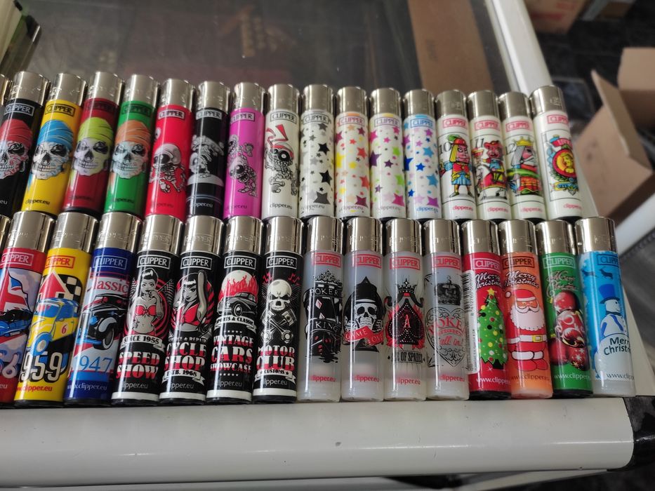 Големи запалки clipper 55 броя