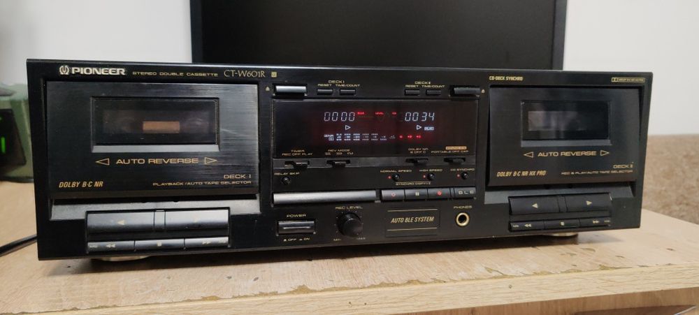 Casetofon deck Pioneer CT-W601R