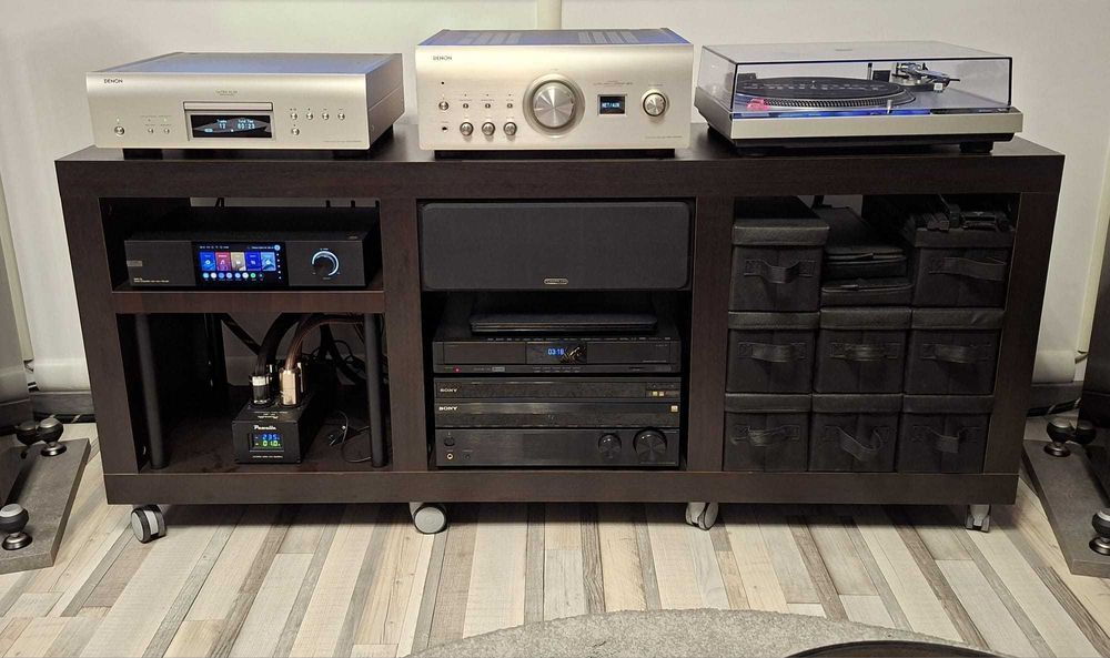 Mobila HI-FI - Mobexpert, 3 compartimente, stare impecabila