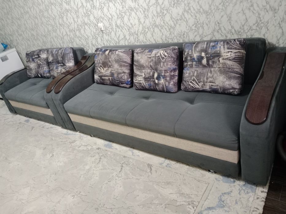 Продам диван в хорошем состоянии