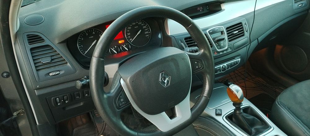 Renault Laguna 3, 2.0 benzina, cu GPL