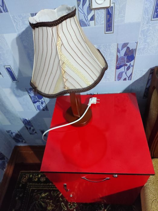 Тумбочки для салона красоты или для дома по 420,000 за шт