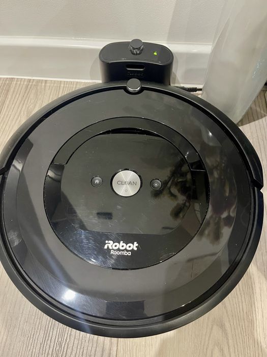 iRobot Roomba e5