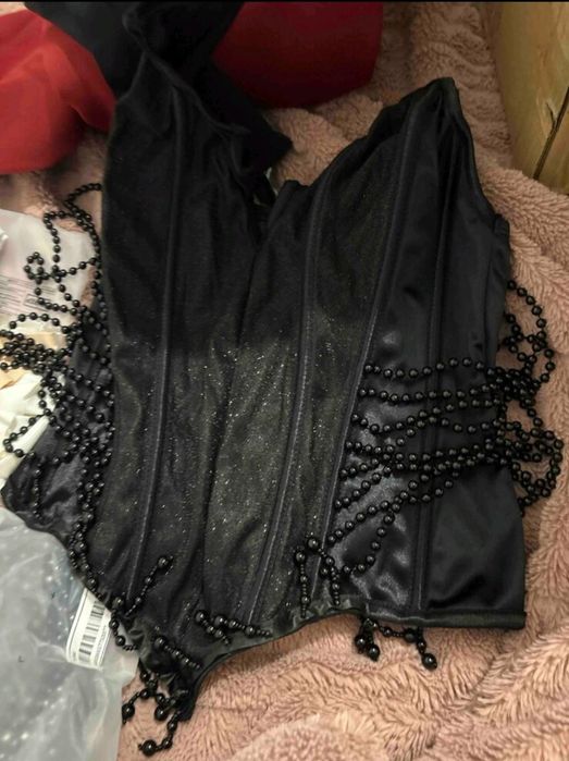 Готически корсет