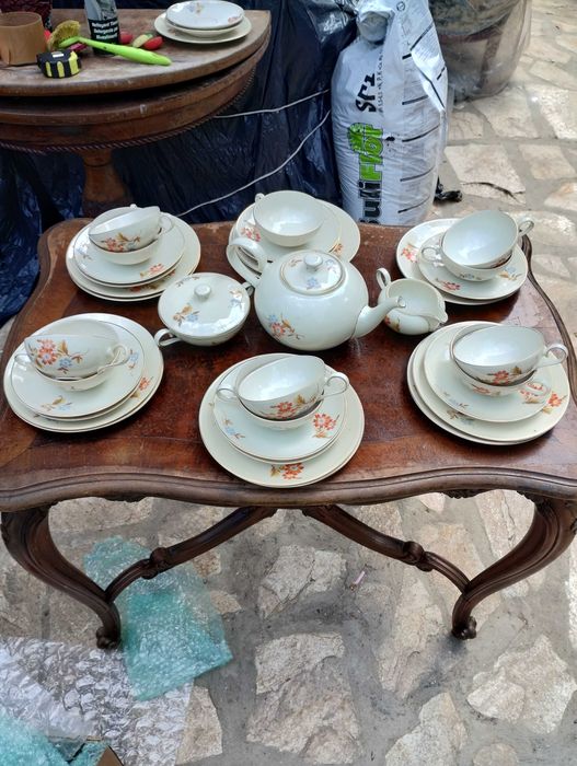 Чешки порцеланов сервиз за чай / кафе / - 39 части