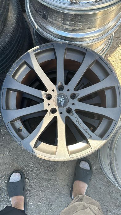 Диски р18 разноширокие