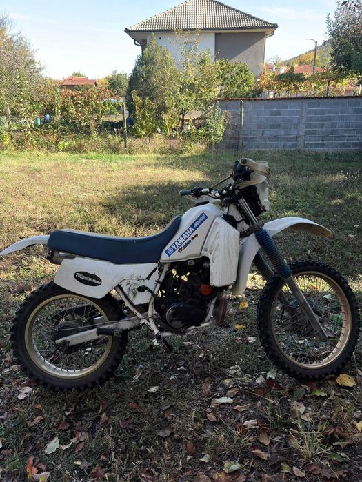 Мотор Yamaha 200