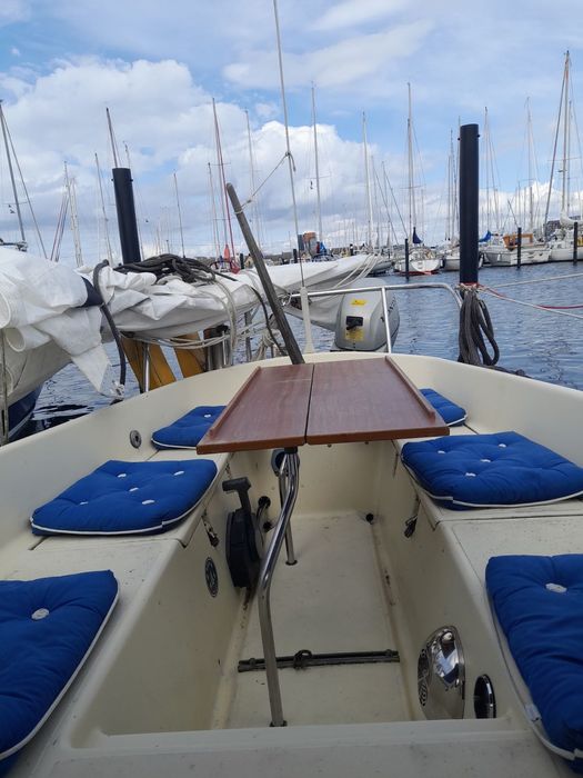 Ветроходна лодка Albin Vigen 23