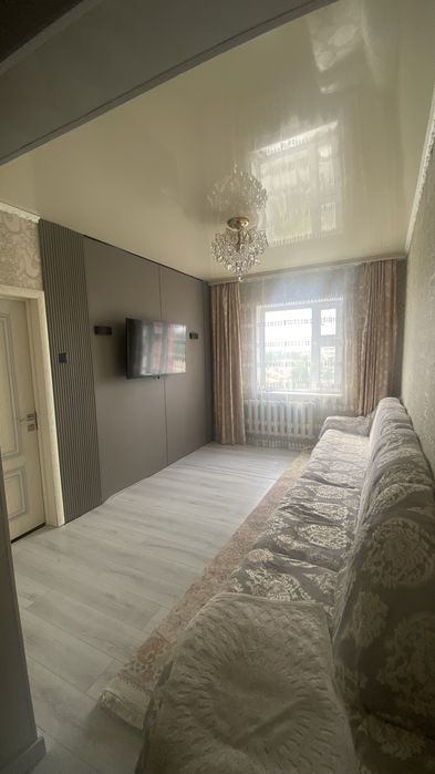 Продам диван длина 4 метра, раскладной
