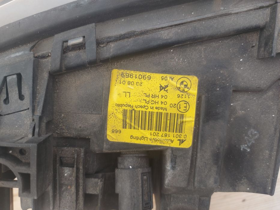 Оригинални Фарове за БМВ Е46 Компакт 98- 2004