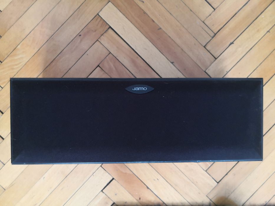 JAMO 5бр домашно кино + Onkyo active 10'sub