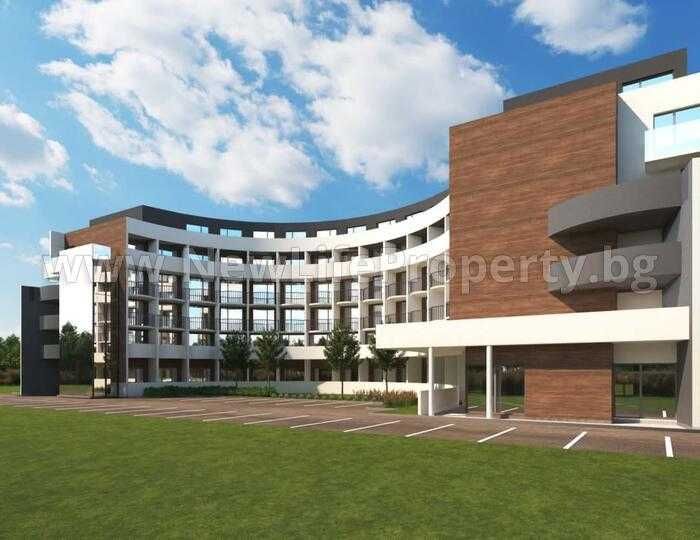 Тристаен апартамент без такса подръжка „City Residence“, Слънчев бряг