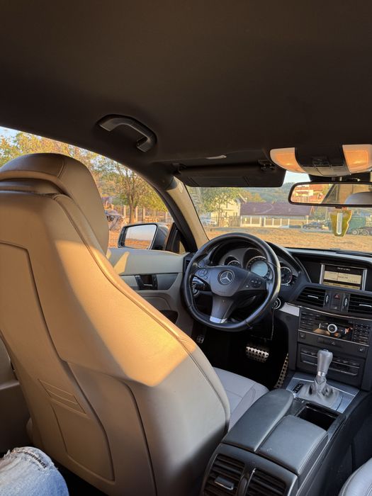 MERCEDES-BENZ E-Class 2010 — imagine 5