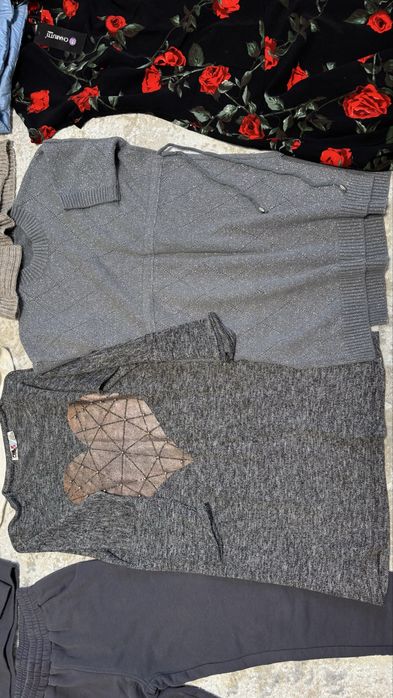 Одежда и куртки за все 3000 тенге