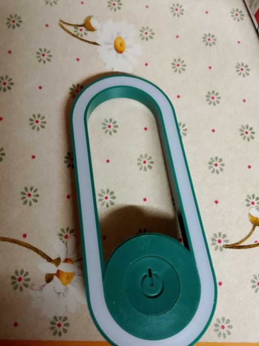 Продавам лампа против комари и гризачи!