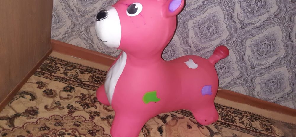 Розовый олень для детей ( ослик)