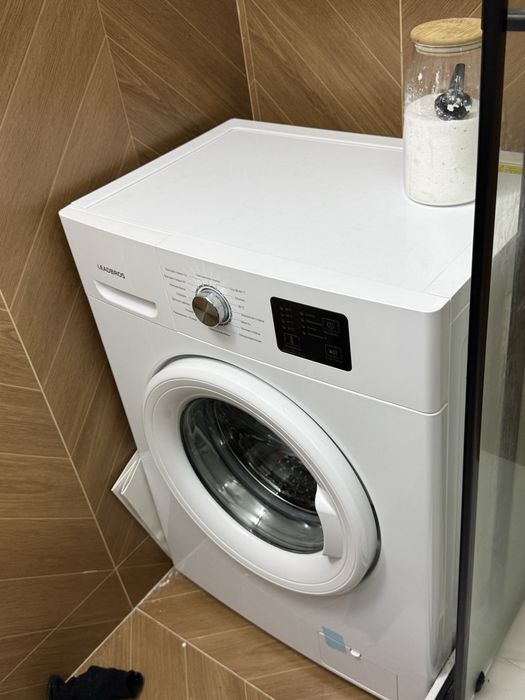 Стиральная машина LEADBROS