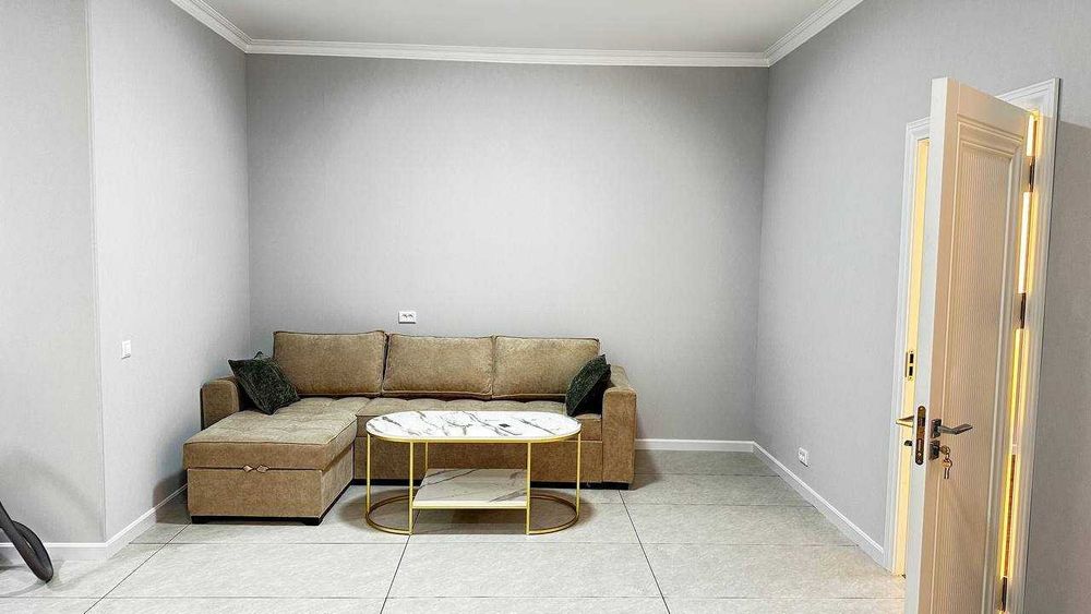 2х ком. с ремонтом укомплектовано ЖК Чарх Новза