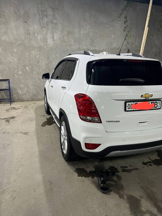 Tracker 1 premier Oq 2020