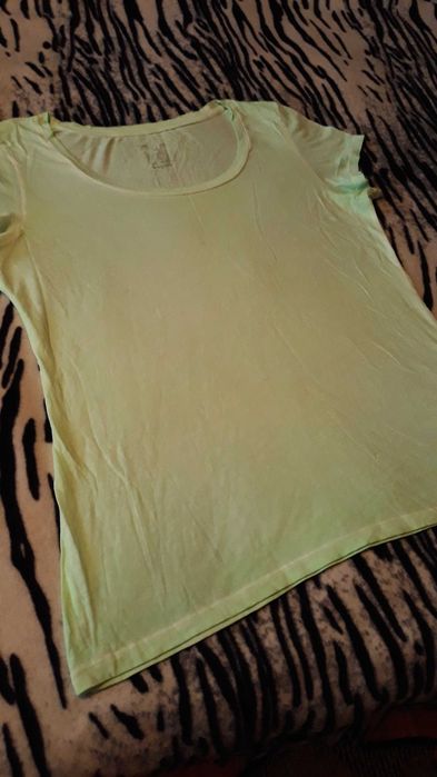 GAP Нови Дамски Тениски