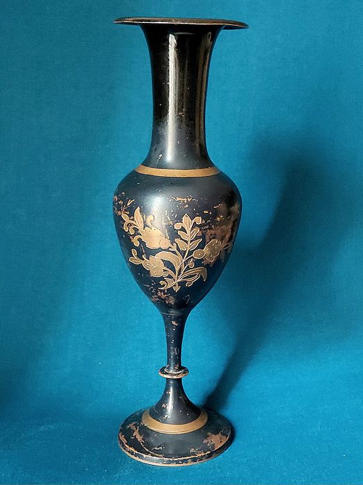 Продам Индийские вазы