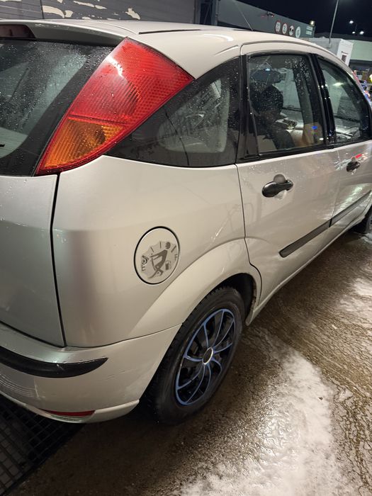 FORD Focus 2003 — imagine 4