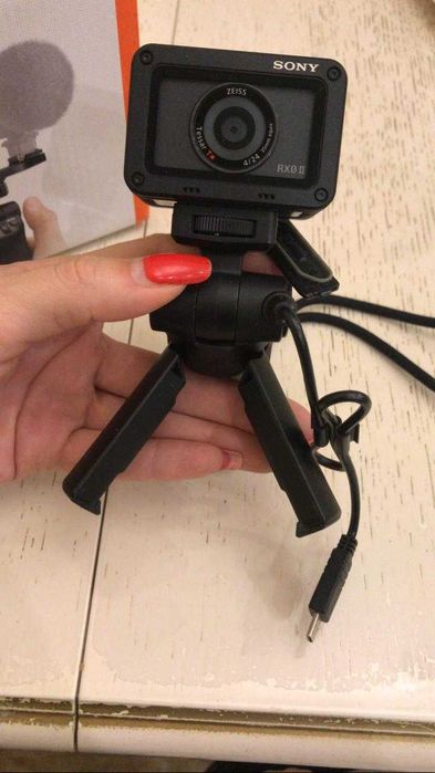 Видеокамера Sony RX0 ll