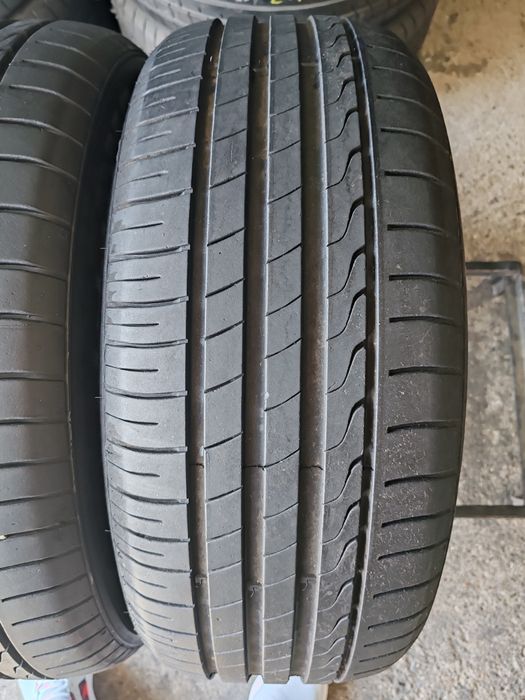 2 anvelope 235 50 18