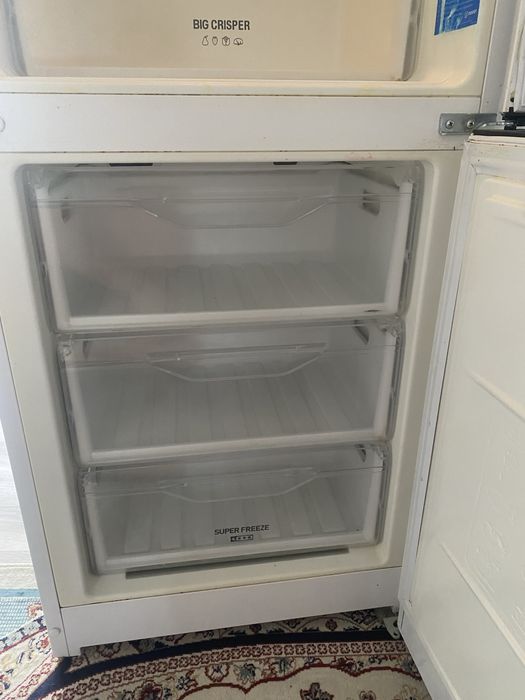 холодильник INDESIT