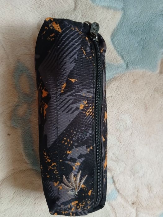 Несесер за ученик