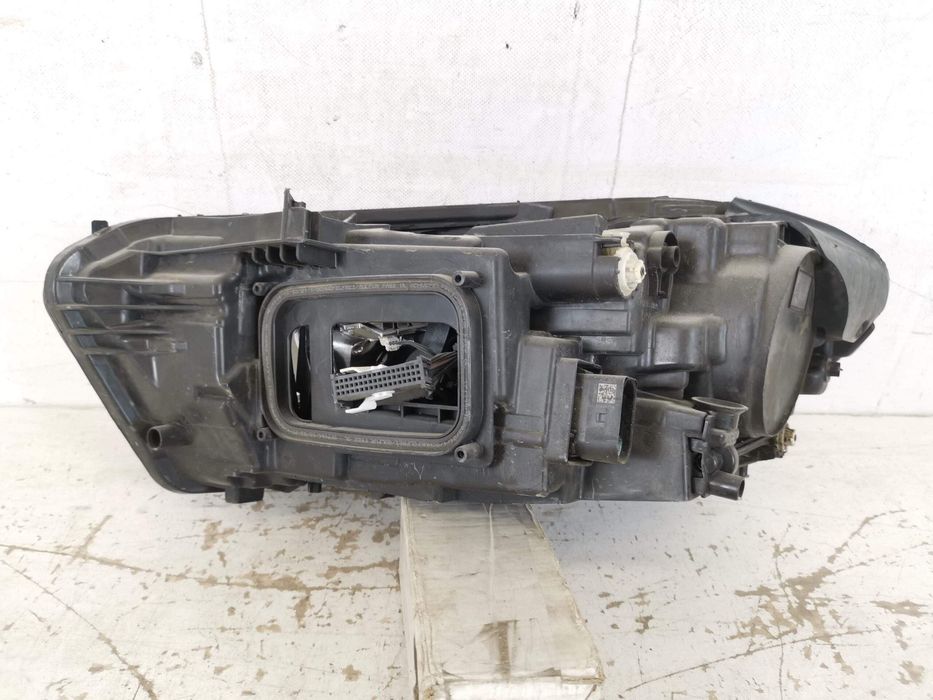 Фар Дясно Пълен Лед Мерцедес-Бенц А-Клас / Mercedes-Benz A-Class W177/