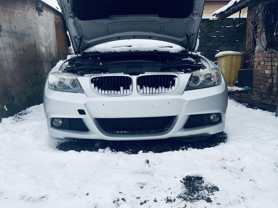 Dezmembrez e90 2010 msport