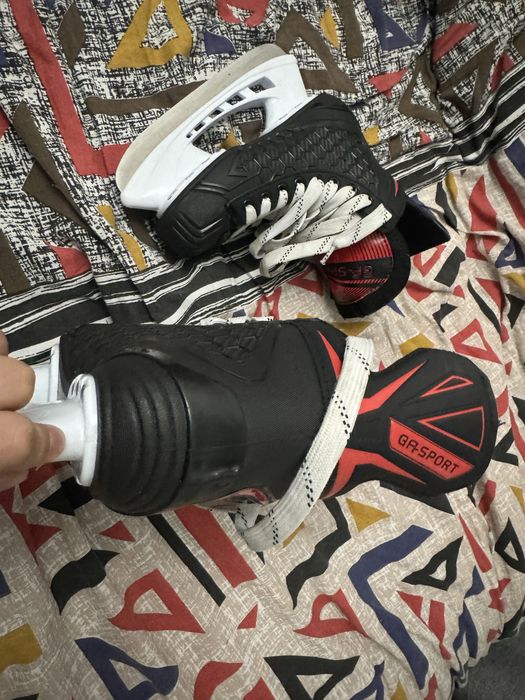 Коньки хоккейные для массового размер 36 катания строго ватсап